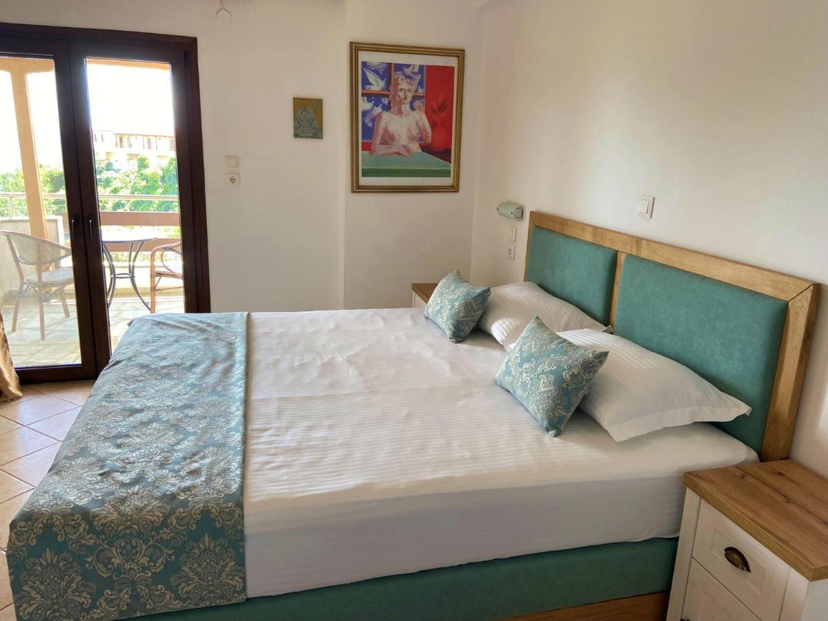 Marianna Sea View Afitos Apartamento Exterior foto